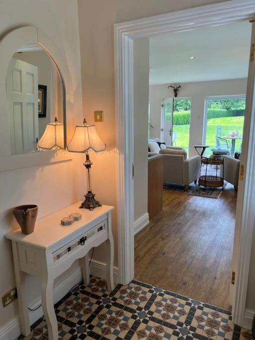 Adorable One Bedroom Apartment With Balcony Newtownards Exterior photo